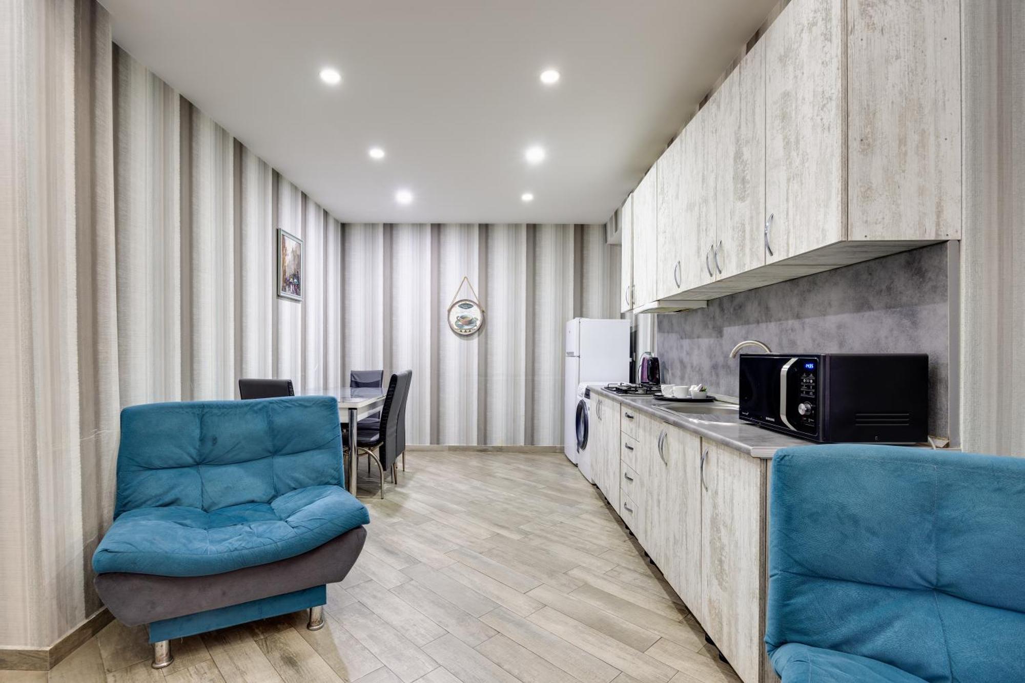 Rustaveli Two Bedroom Apartment With 5 Star Location Tbiliszi Kültér fotó